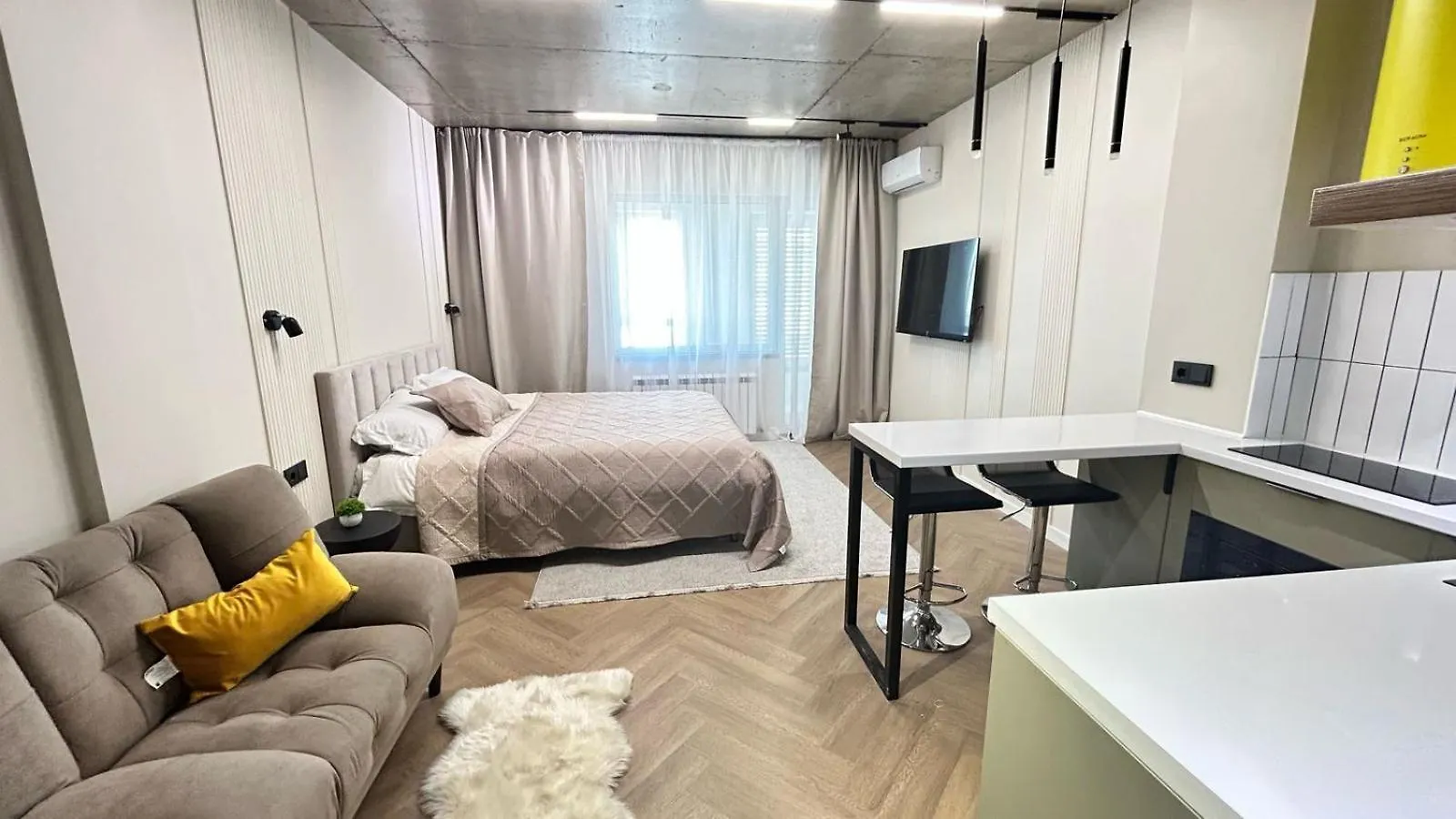 Cozy Studio With Air Filtration Almaty Kazakhstan